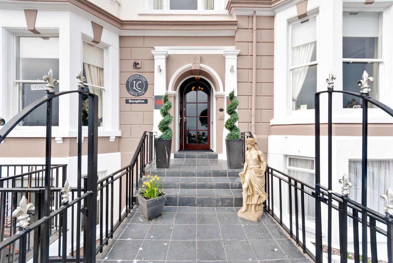 Lauriston&lawton Court Hotel 4*