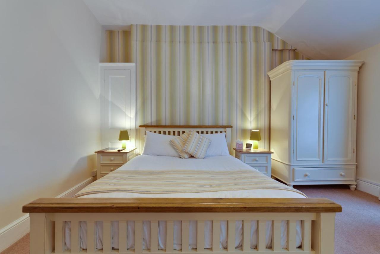Lauriston&lawton Court 4*