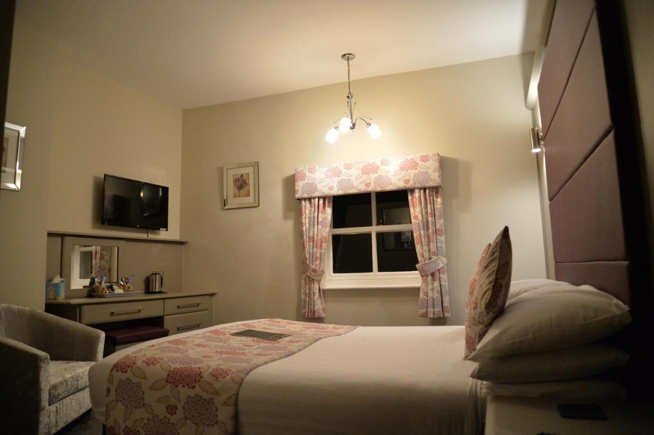 Lauriston&lawton Court 4*
