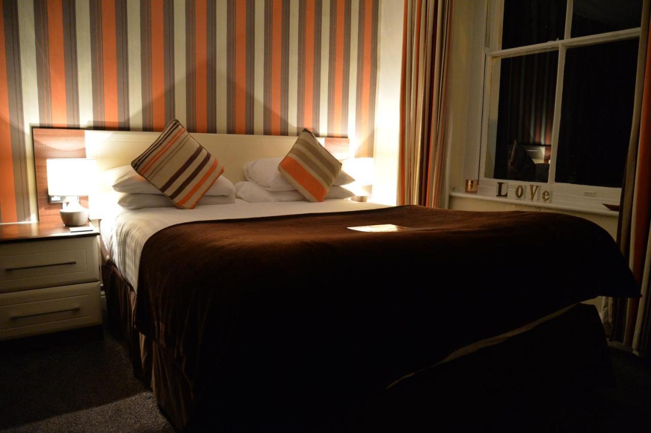 Lauriston&lawton Court Llandudno